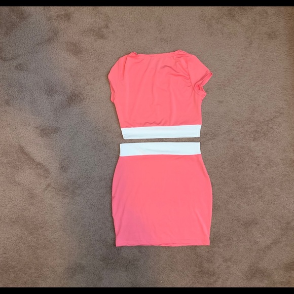 NWOT Women Two Piece Color Block Skirt Set - Picture 5 of 7